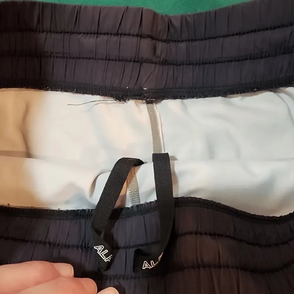 ALPHALETE ATHLETICS Men's Athletic Shorts Infinity Size Small Black